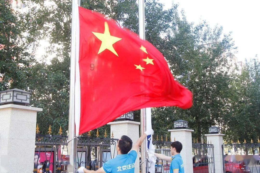 拯救拿气球的女孩